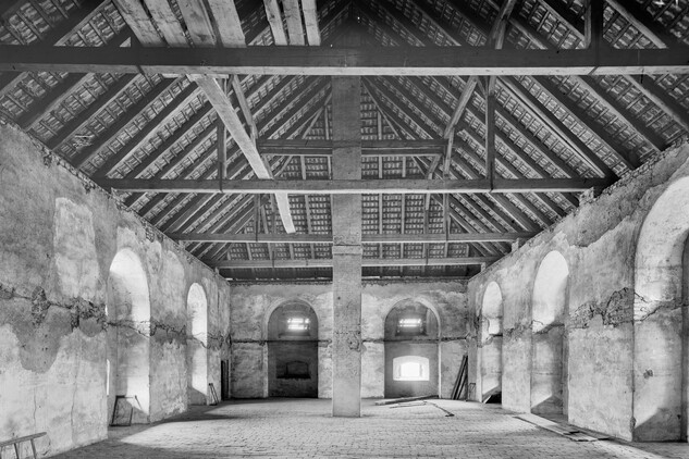 Hrad Švihov, Pohled do sálu ve druhém patře severního paláce, 1950? | © Fotoarchiv NPÚ GnŘ