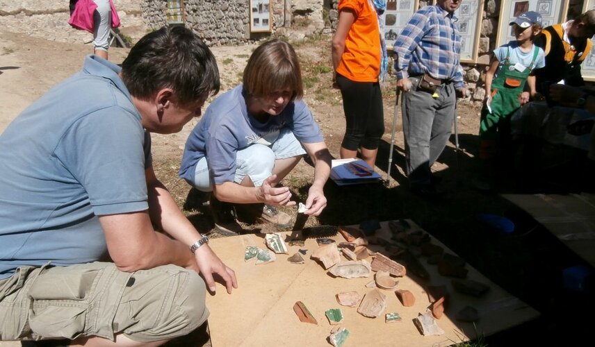 Hrad Lukov, letní archeologická škola, rok 2013