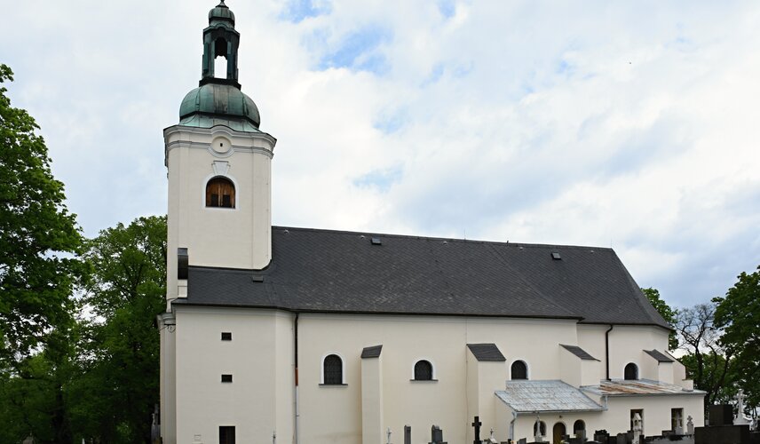 Kostel sv. Petra a Pavla v Jaktaři u Opavy