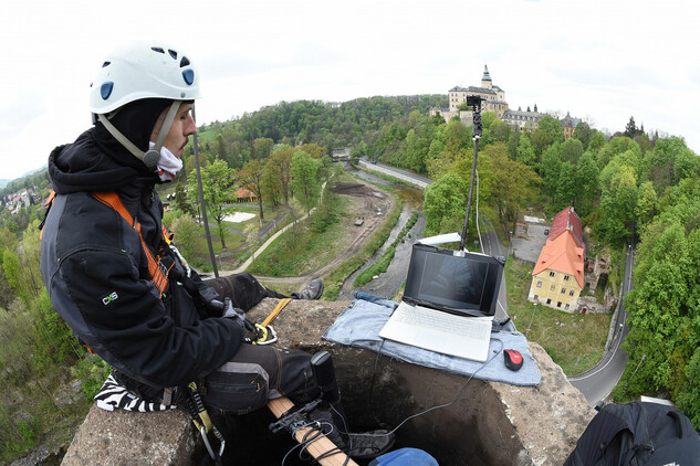 Přednáška O továrních komínech ŽIVĚ z pivovarského komína 2020