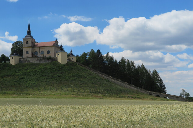 Poutní kostel Panny Marie Bolestné na Homoli | © NPÚ, ÚOP v Josefově, foto Petr Arijčuk 2018