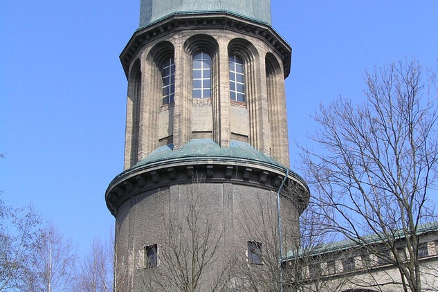 Liberec, zauhlovací a vodárenská věž, duben 2009 | © NPÚ, ÚOP v Liberci, foto Petr Freiwillig