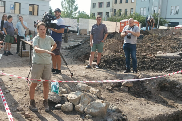 Archeoložka Barbara Marethová, vedoucí archeologického výzkumu